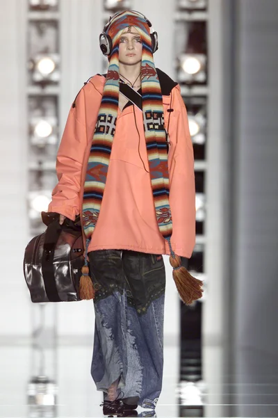 Look 5